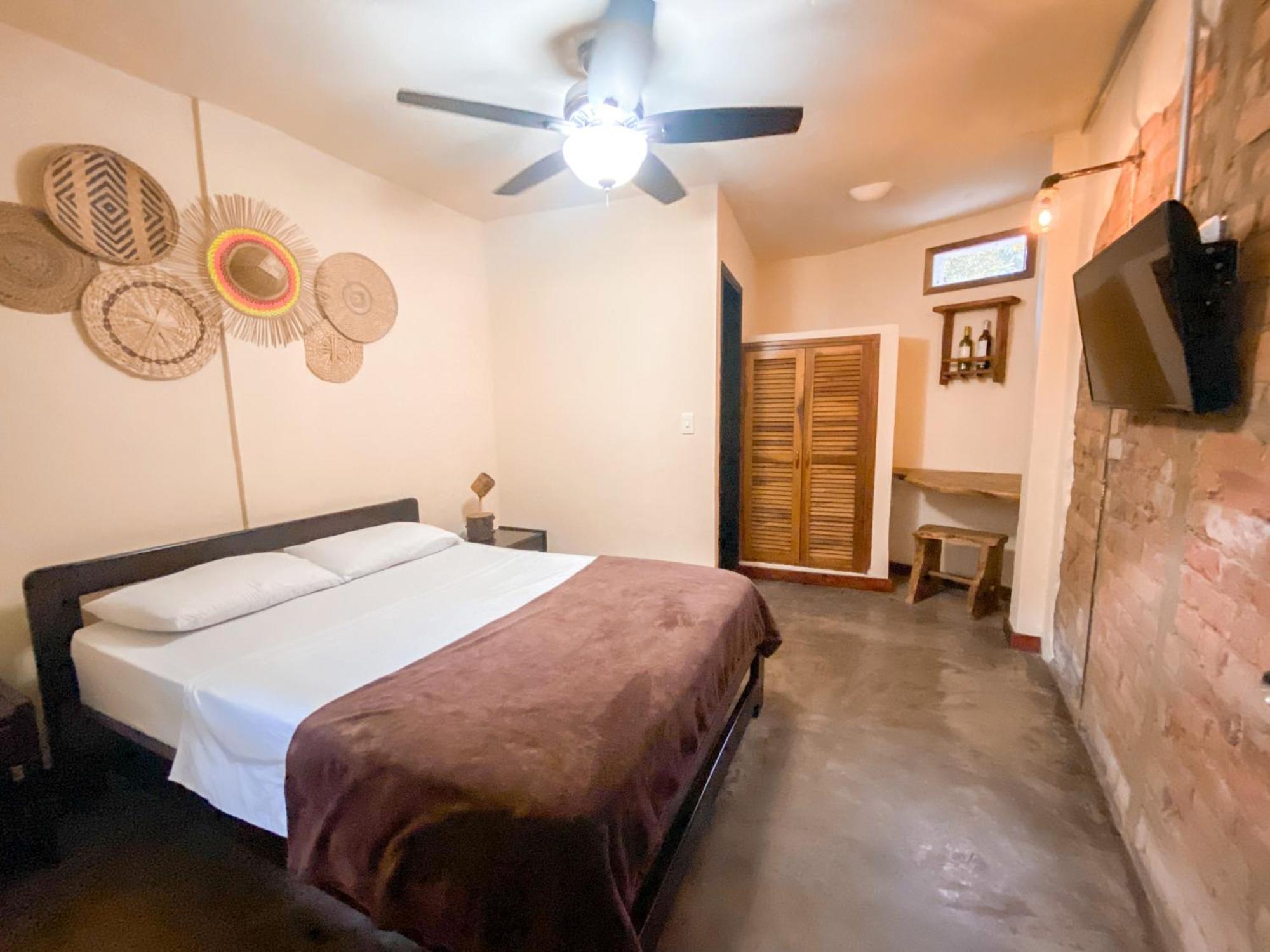La Rosa Nautica Hostel Guaduas Luaran gambar