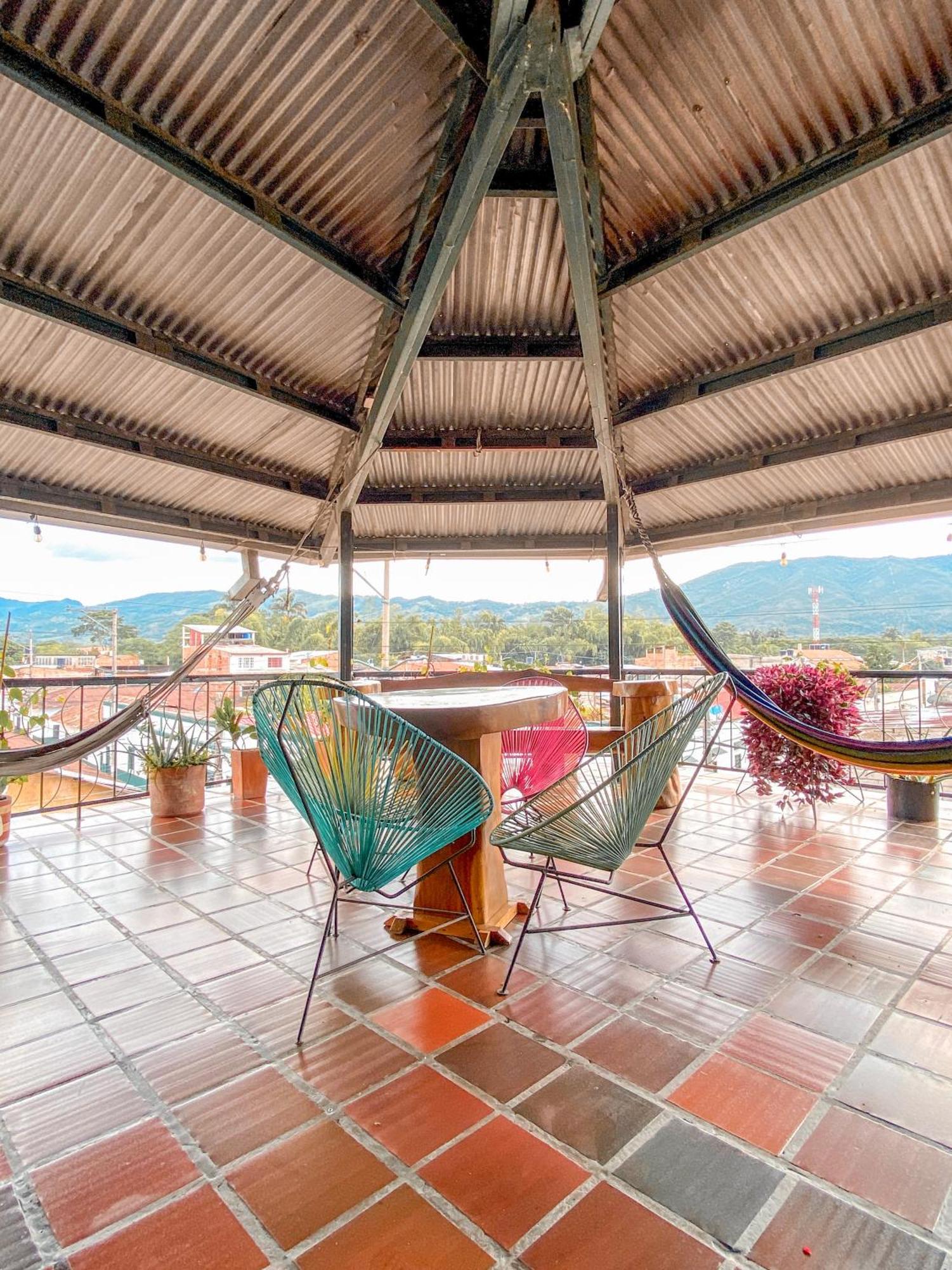 La Rosa Nautica Hostel Guaduas Luaran gambar